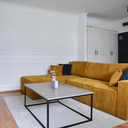 Crown Apartment 4 Суботица Екстериор снимка