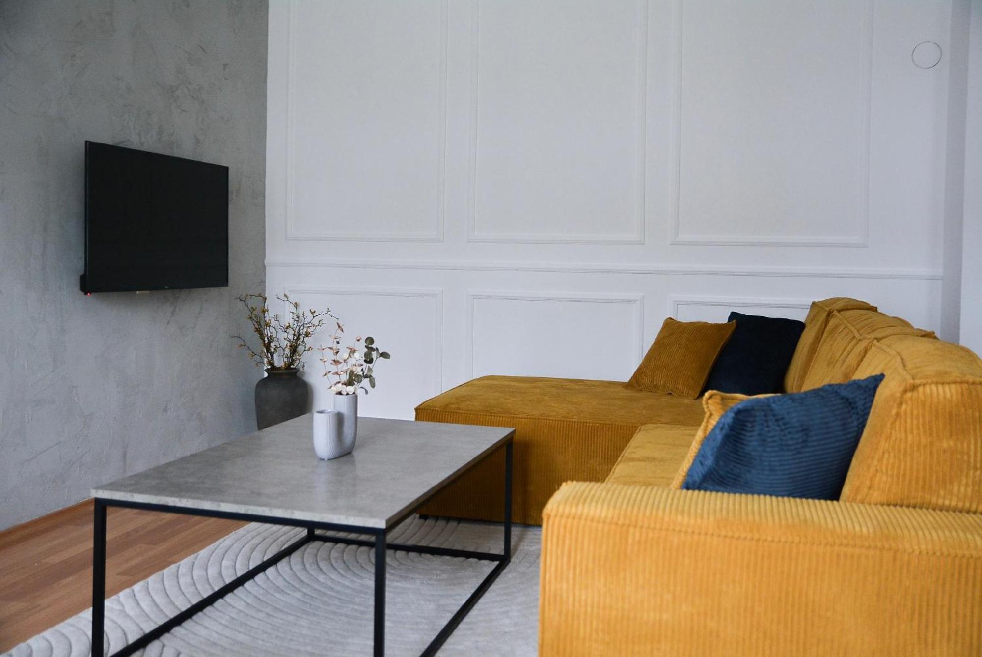 Crown Apartment 4 Суботица Екстериор снимка