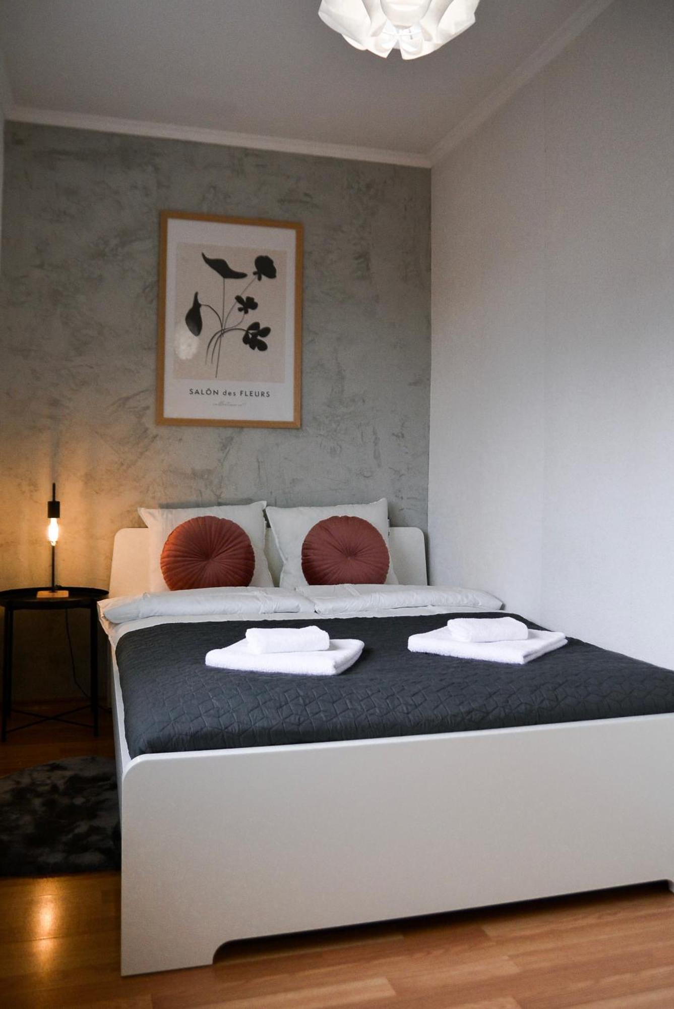Crown Apartment 4 Суботица Екстериор снимка